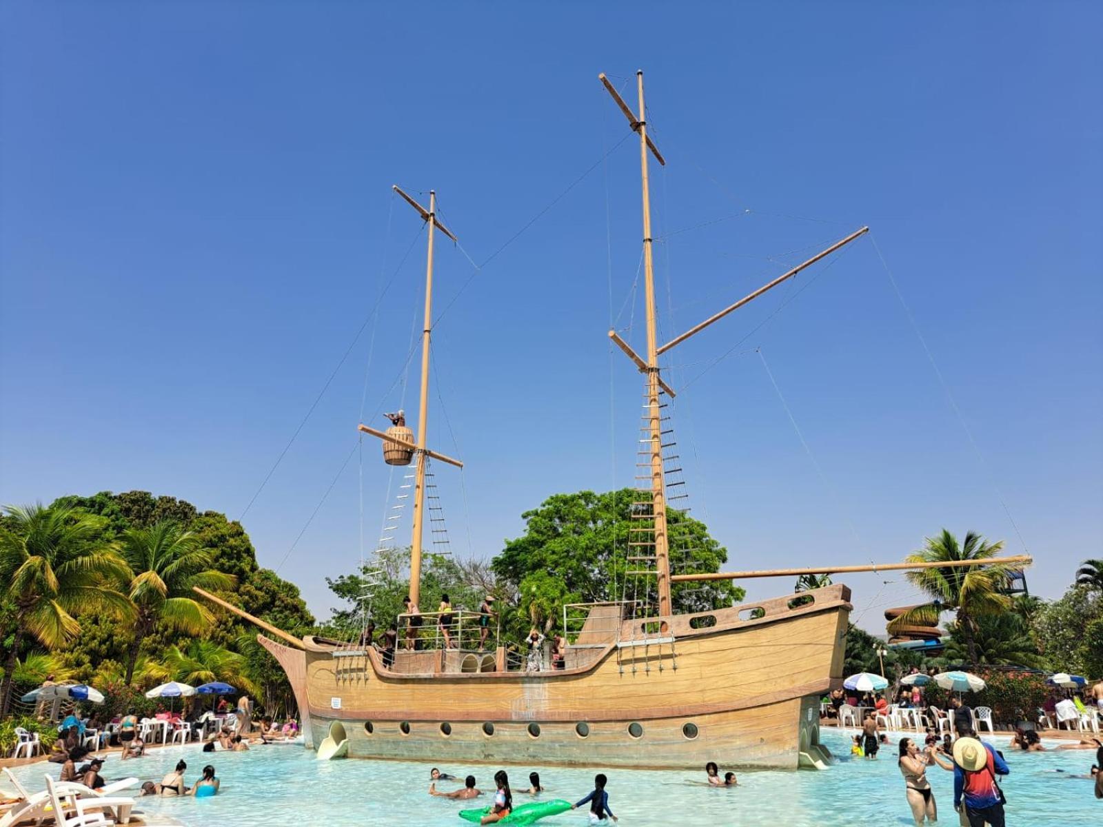 Piazza Diroma Hotel - Acqua Park E Splash Калдас-Новас Экстерьер фото